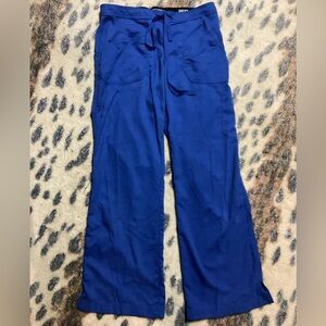 GREYS ANATOMY BLUE SCRUBS.